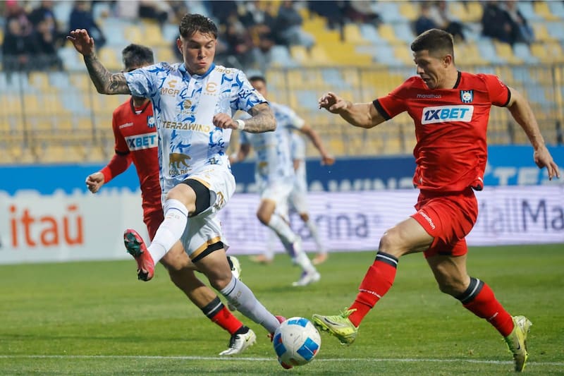 Huachipato vs. Everton, un duelo regional que se repetirá en Primera División 2026. Foto: Agencia Aton.