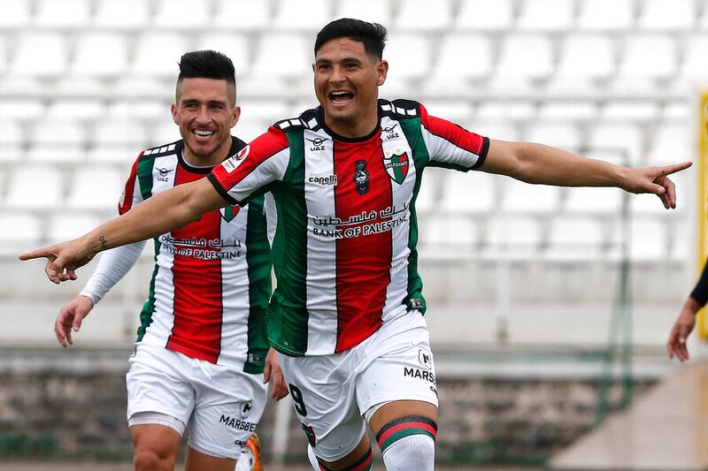 Maxi Salas queda libre y su intención es seguir en el fútbol chileno. Foto: Aton.