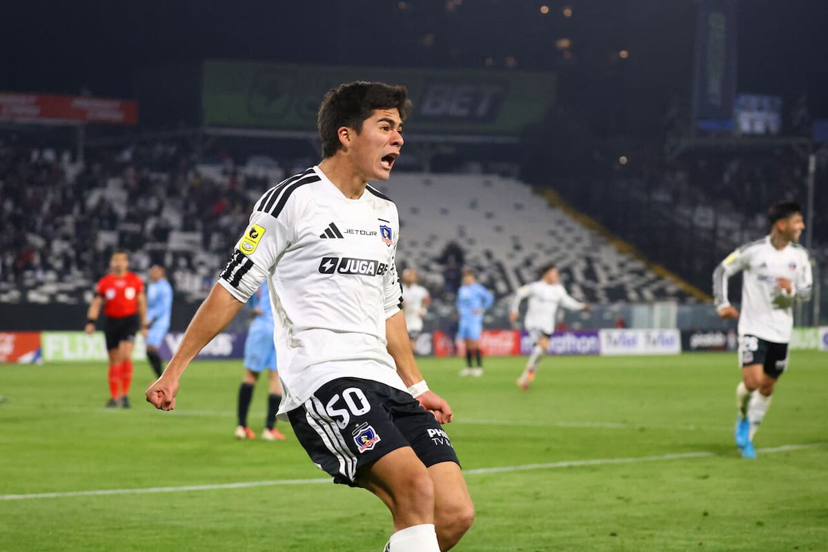 Tras debutar con un gol y anotarle un doblete a la U: Fernanto Ortiz toma una decisión con Felipe Raipán. Foto: Aton.