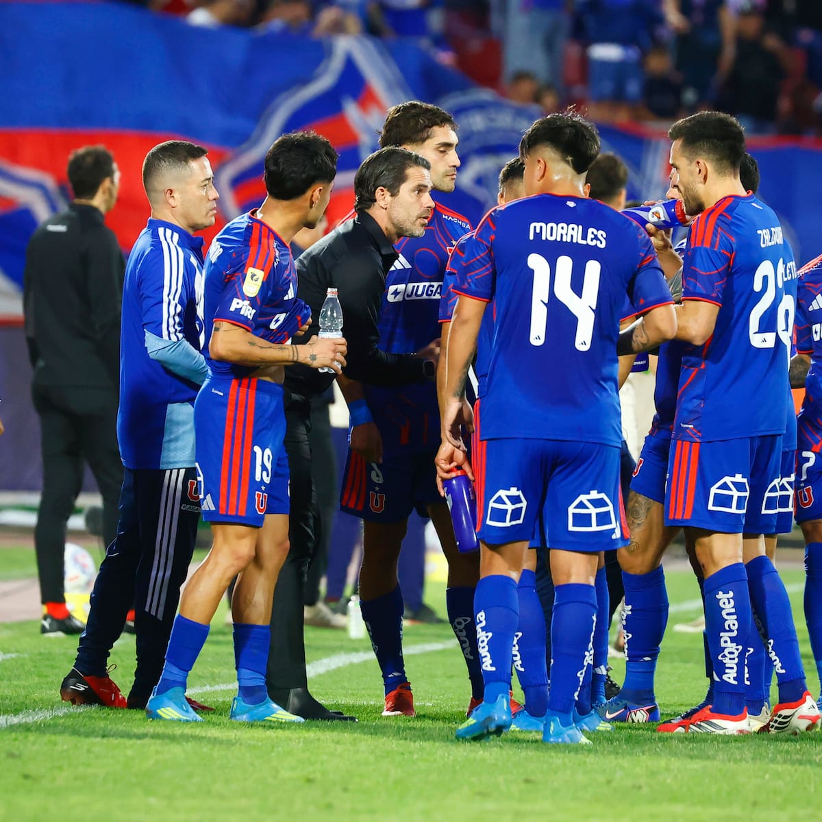 Universidad de Chile vive días complejos: revelan quiebre entre Fernando Gago y parte del plantel