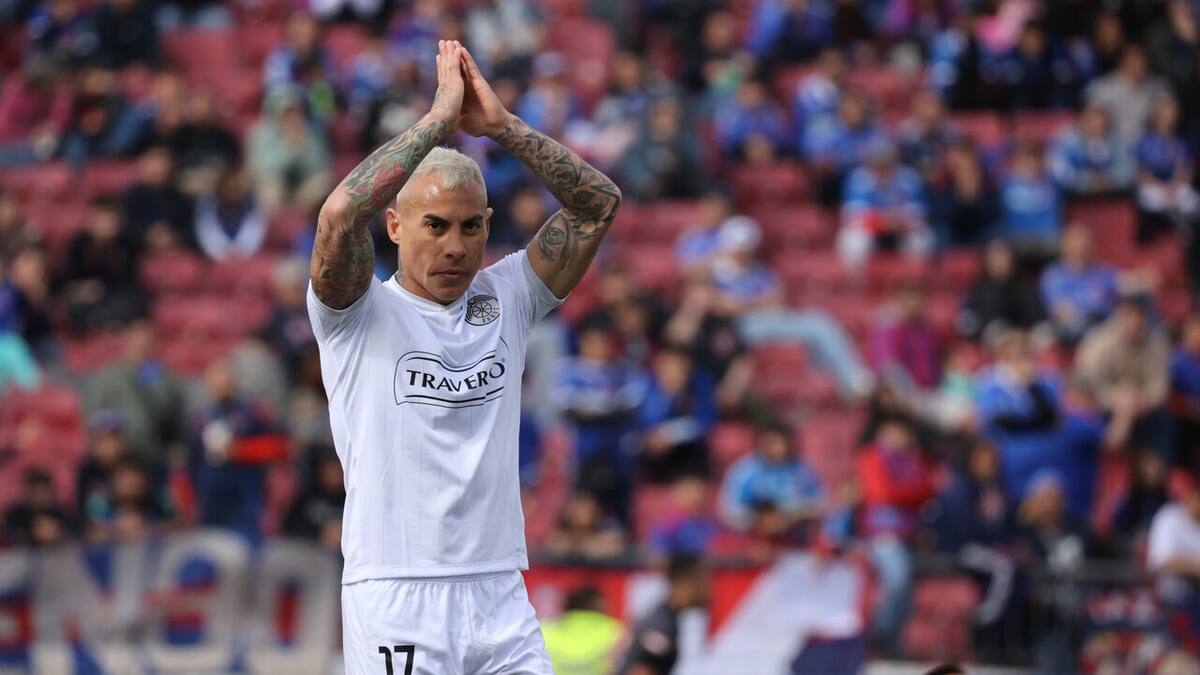 Universidad de Chile y Eduardo Vargas dan el primer paso para concretar la reconciliación