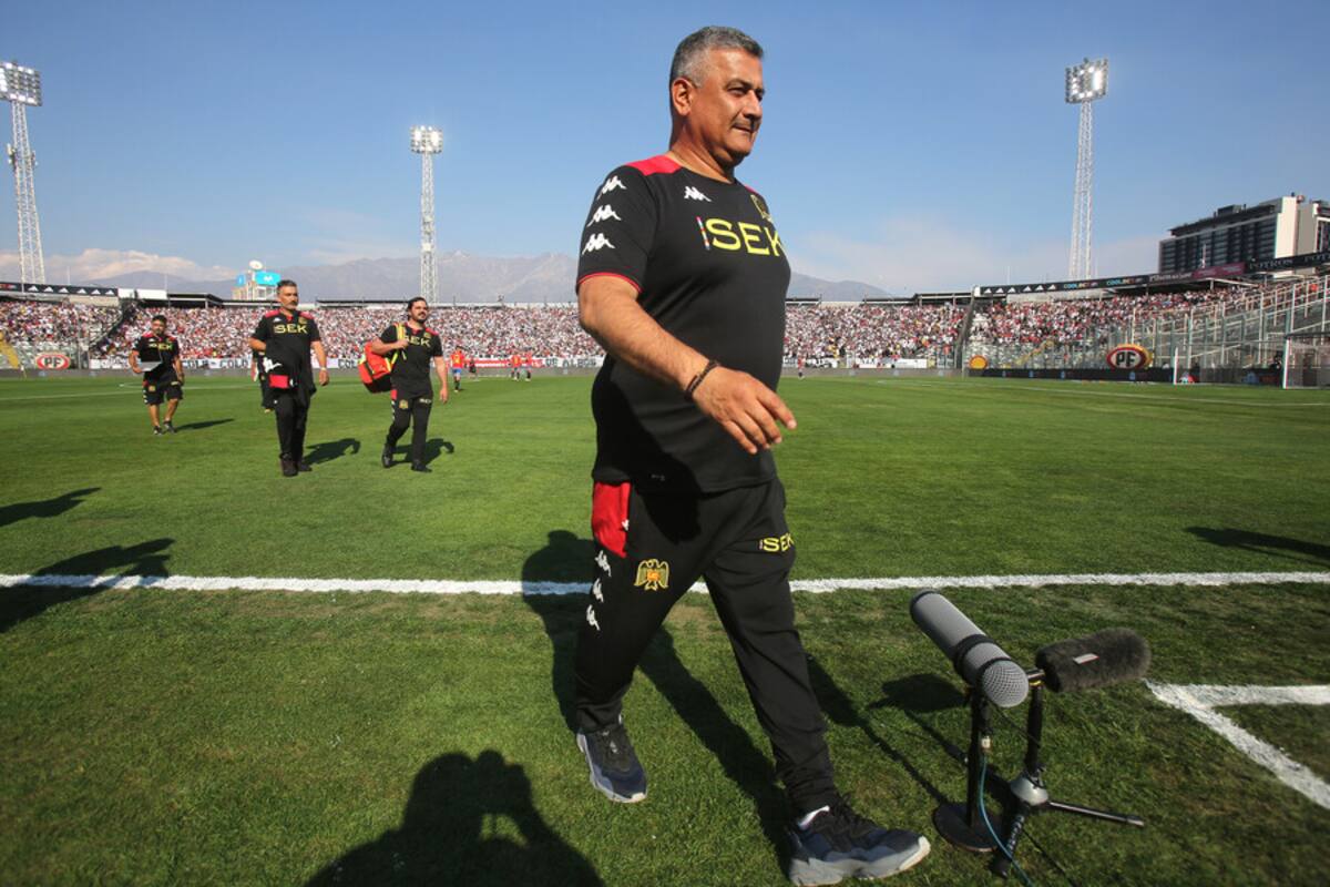 Ronald Fuentes señaló que sería imposible dirigir Colo Colo. Foto: Aton.