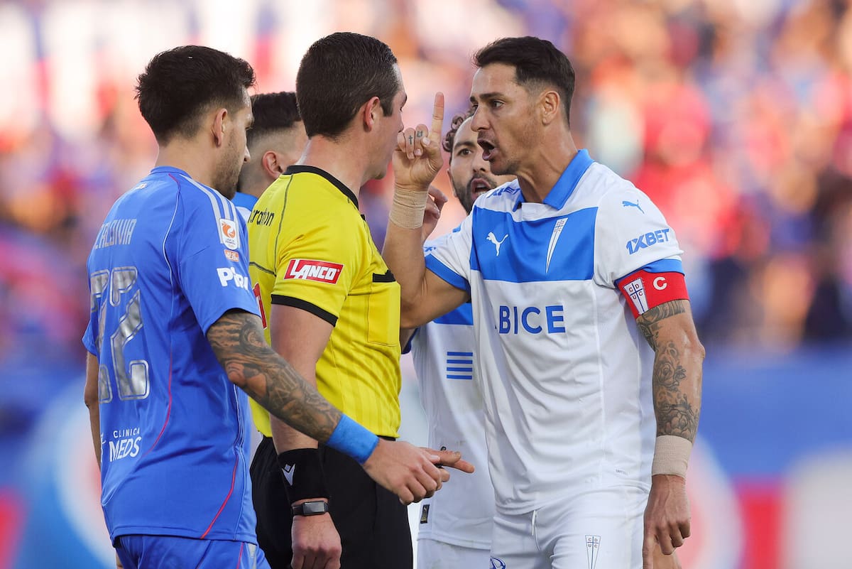 La provocación de la UC a la U en la previa del Superclásico. Foto: Aton