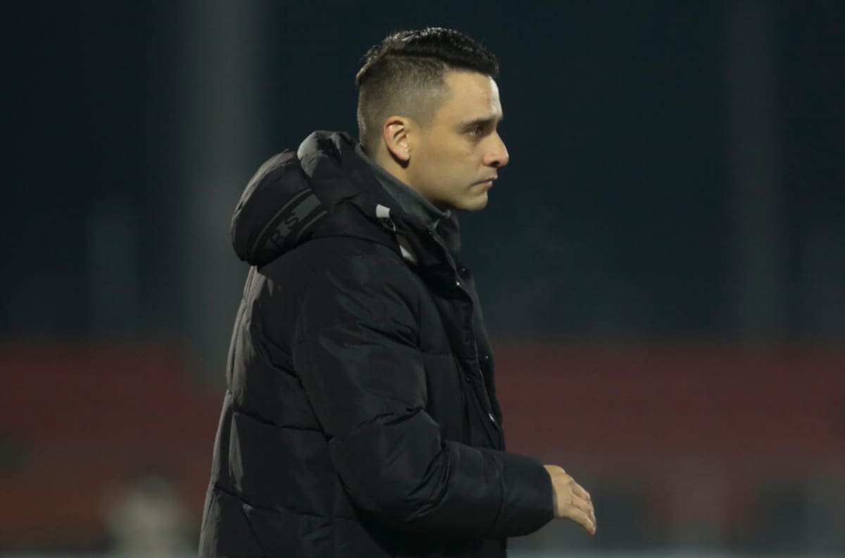DT del fútbol chileno y el motivo de su despido: “Nos faltó jugar como el Barcelona”