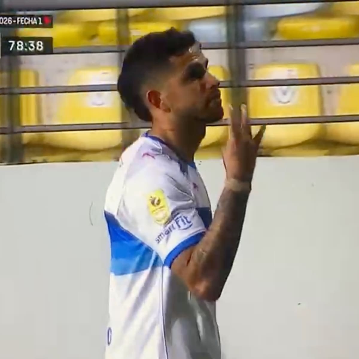 Expulsión y tensión en Viña: el gesto wanderino de Daniel González que molestó a la hinchada de Everton