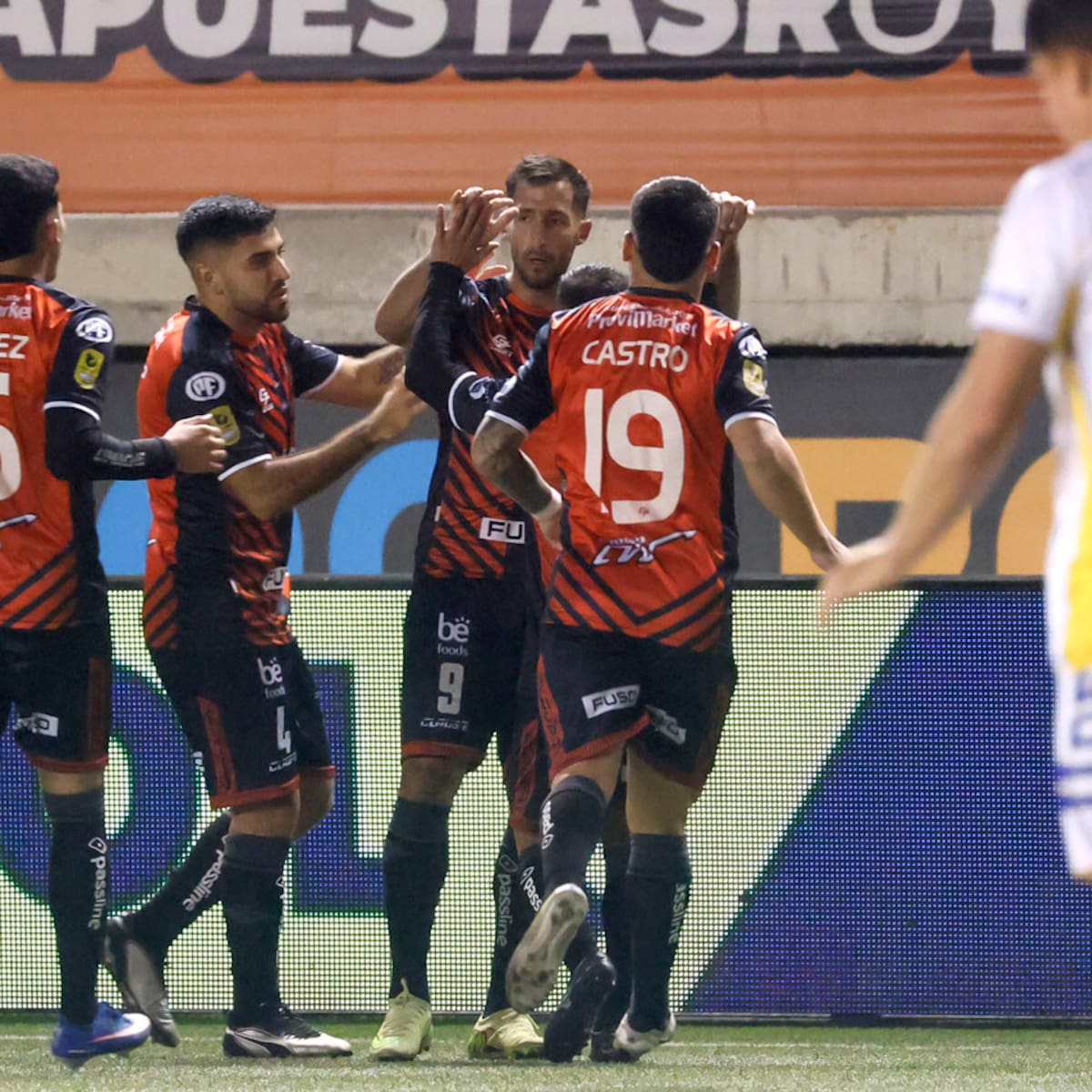 Tabla de Posiciones de Primera: Limache sacó a Colo Colo de la cima tras holgada victoria sobre U. de Concepción