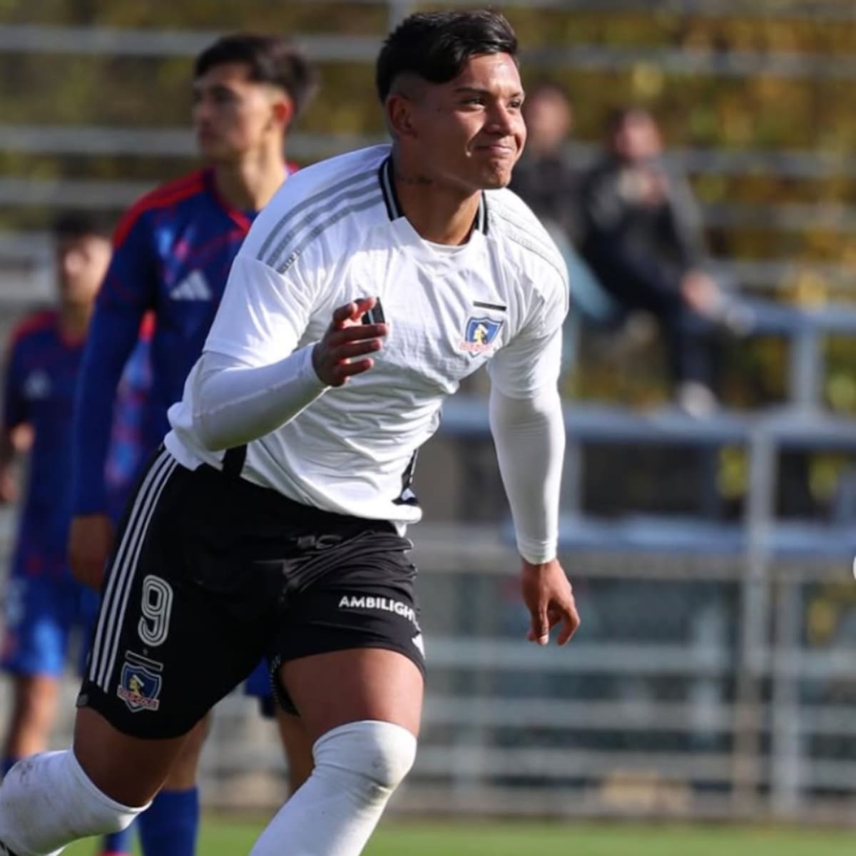 Ante la mirada de Fernando Gago en el CDA: Colo Colo derrotó a la U en el Superclásico Sub-20