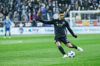 Equipo de Primera B quiere dar el batacazo: va por Felipe Gutiérrez y dos ex Colo Colo