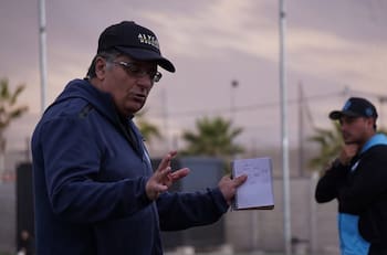 Histórico DT del fútbol chileno se queda sin club: “Marcó un antes y un después”