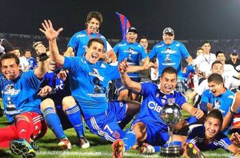 Se resiste al retiro: campeón de la Copa Sudamericana con la U sorprende y jugará en Segunda División