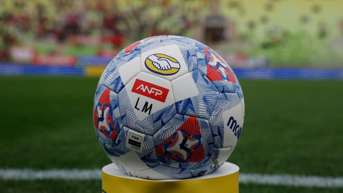 Juega la U y hay Primera B: estos 6 partidos se disputan HOY sábado 2 de mayo en el fútbol chileno