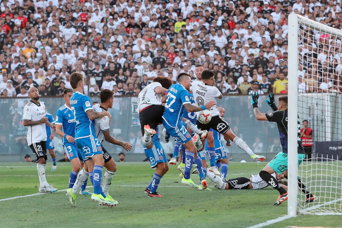 La U se ilusiona: ¿Qué tiene que demostrar para que le resten puntos a Colo Colo? Foto: Aton.