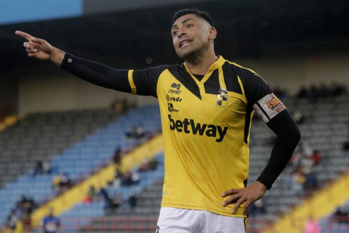 Gonzalo Jara anunció su partido de despedida con grandes cracks.