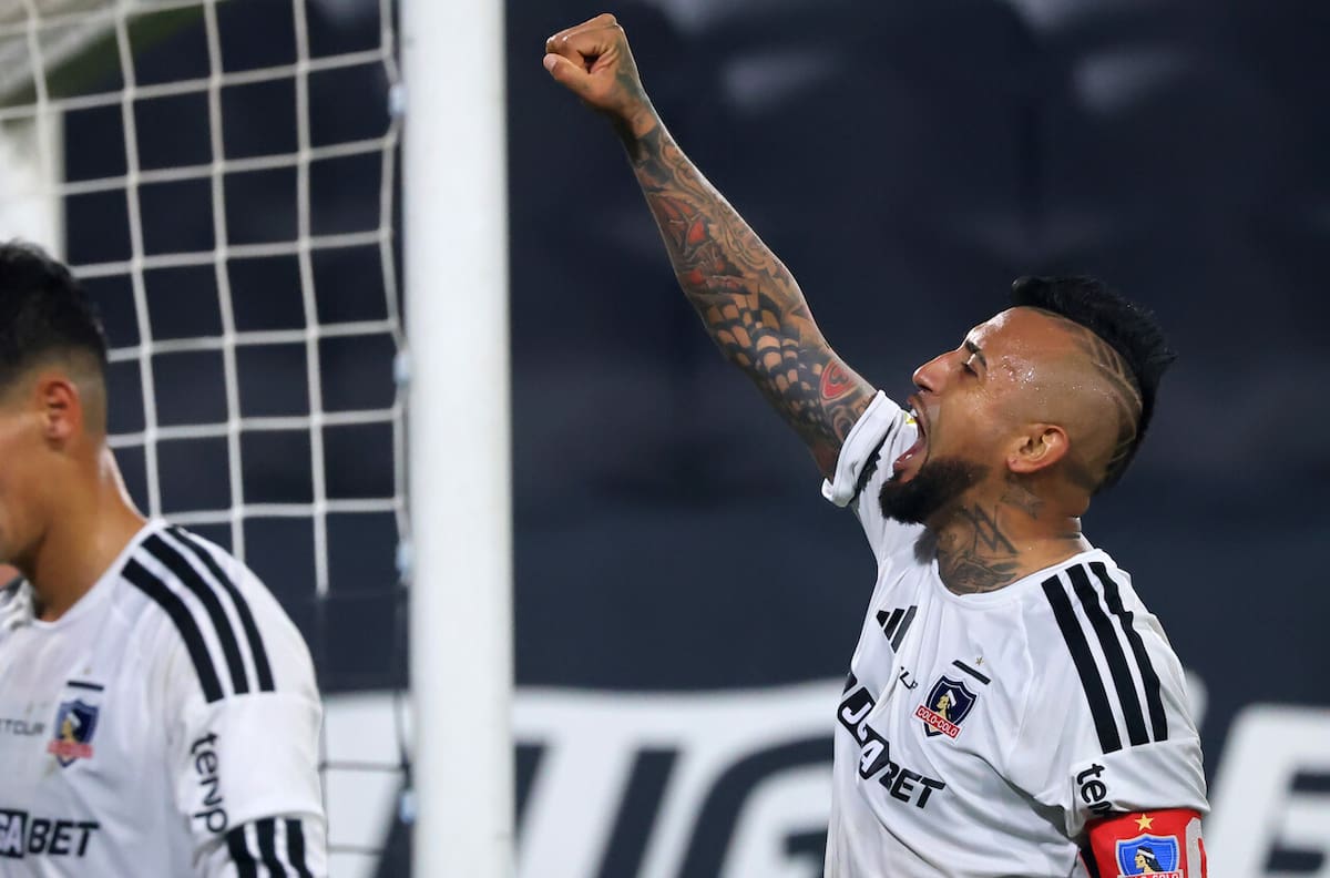 Arturo Vidal se ilusiona con la estrella 35 de Colo Colo y lanza guiño para renovar: “Quiero seguir”