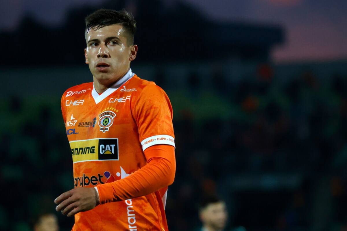 Felipe Villagrán es pretendido por Universidad de Chile y Cobreloa. Foto: Aton.