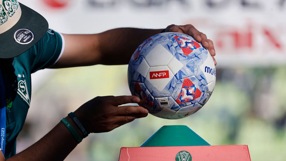 Los 6 partidos del fútbol chileno que se juegan HOY sábado 16 de mayo y cómo verlos en vivo
