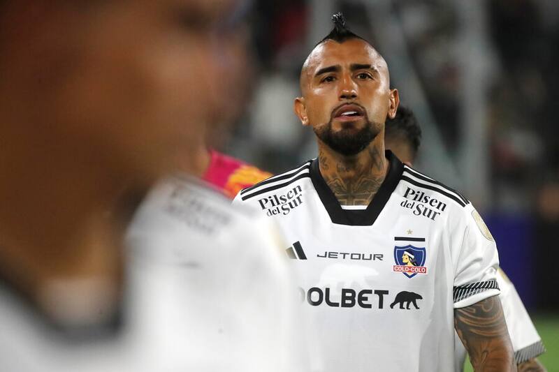 Arturo Vidal dio luces de su lesión y si llega o no al Superclásico ante la U. Foto: Aton.