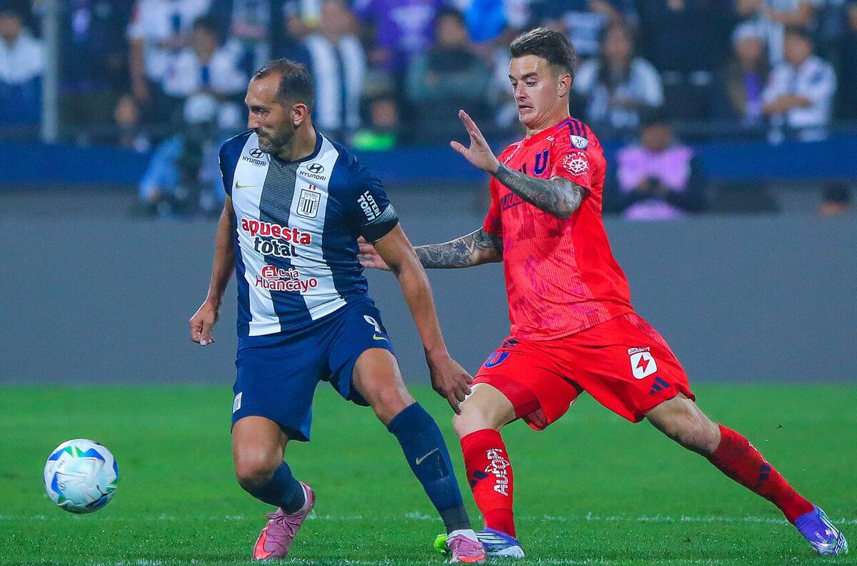 ¿Colo Colo o la U? Hernán Barcos eligió al más grande de Chile y lo puso por encima de Peñarol en Sudamérica