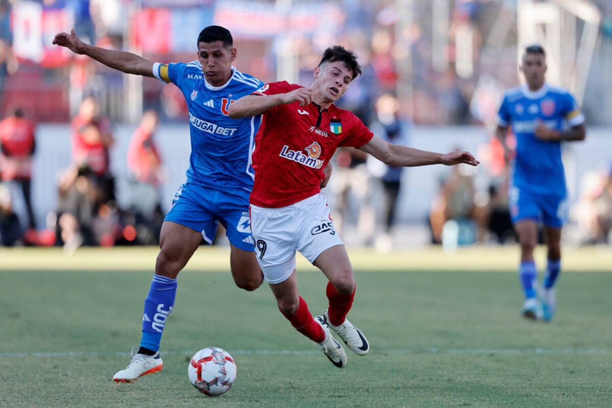 Simón Contreras vive un complicado momento en O'Higgins. Foto: Aton.