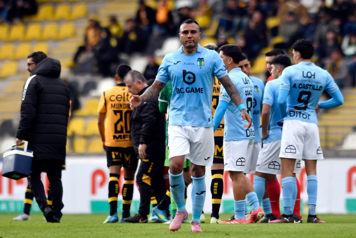 O’Higgins sufre tres bajas para enfrentar a la U, pero llega con el mejor jugador del campeonato. Foto: Aton.