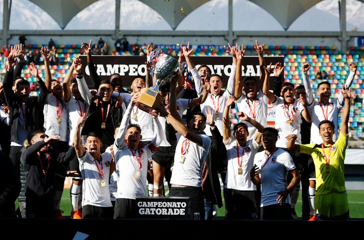 Colo Colo estaría cerca de perder a uno de sus grandes proyectos en delantera