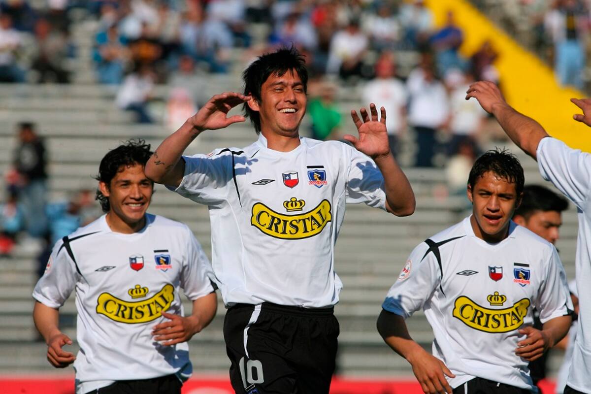 FUTBOL, COLO COLO/PUERTO MONTT
CAMPEONATO DE CLAUSURA 2006.
MIGUEL CANEO, CENTRO, CELEBRA SU GOL.
03/09/2006
SANTIAGO, CHILE
ANDRES PINA/PHOTOSPORT