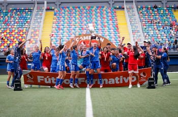 La U campeón con remontada inolvidable y una postal viral de las hijas de Chupete Suazo