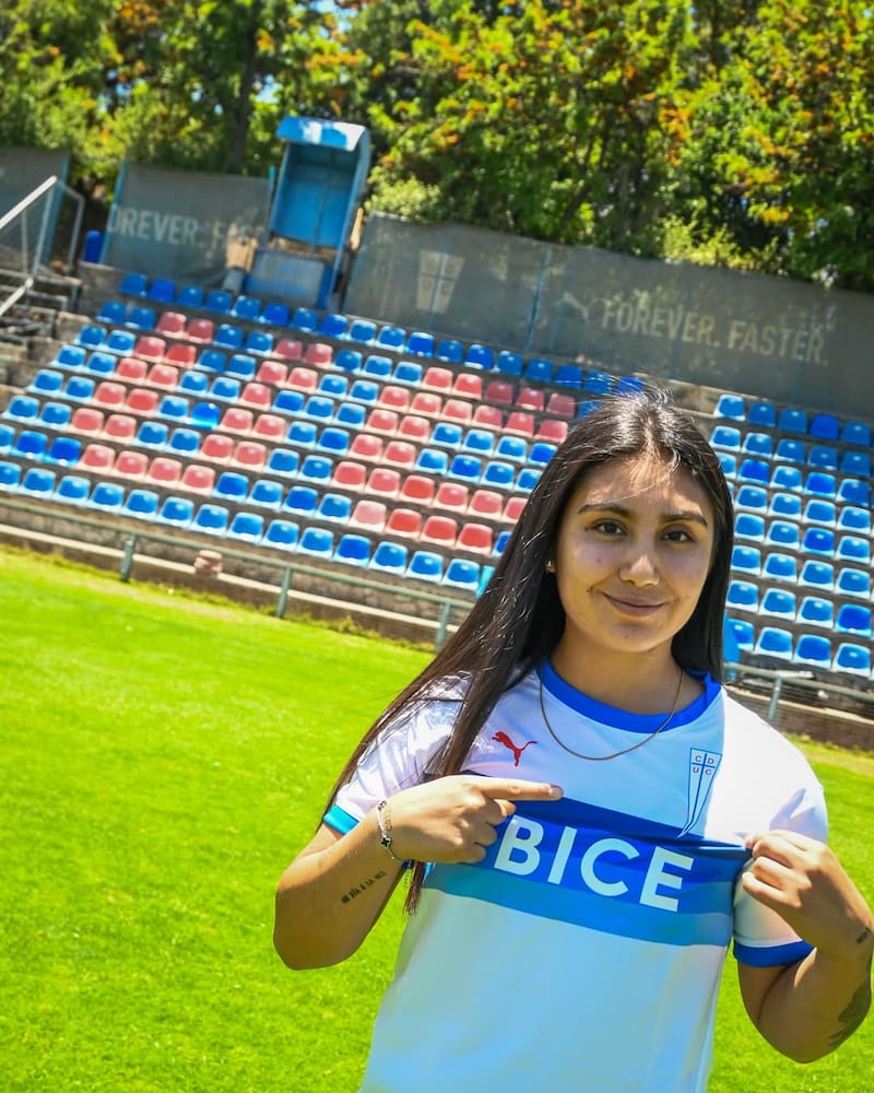 Valentina Navarrete en Universidad Católica.