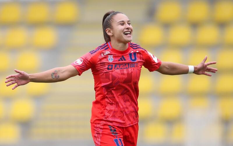 La U y Unión Española lideran el Campeonato. Foto: @udechile.