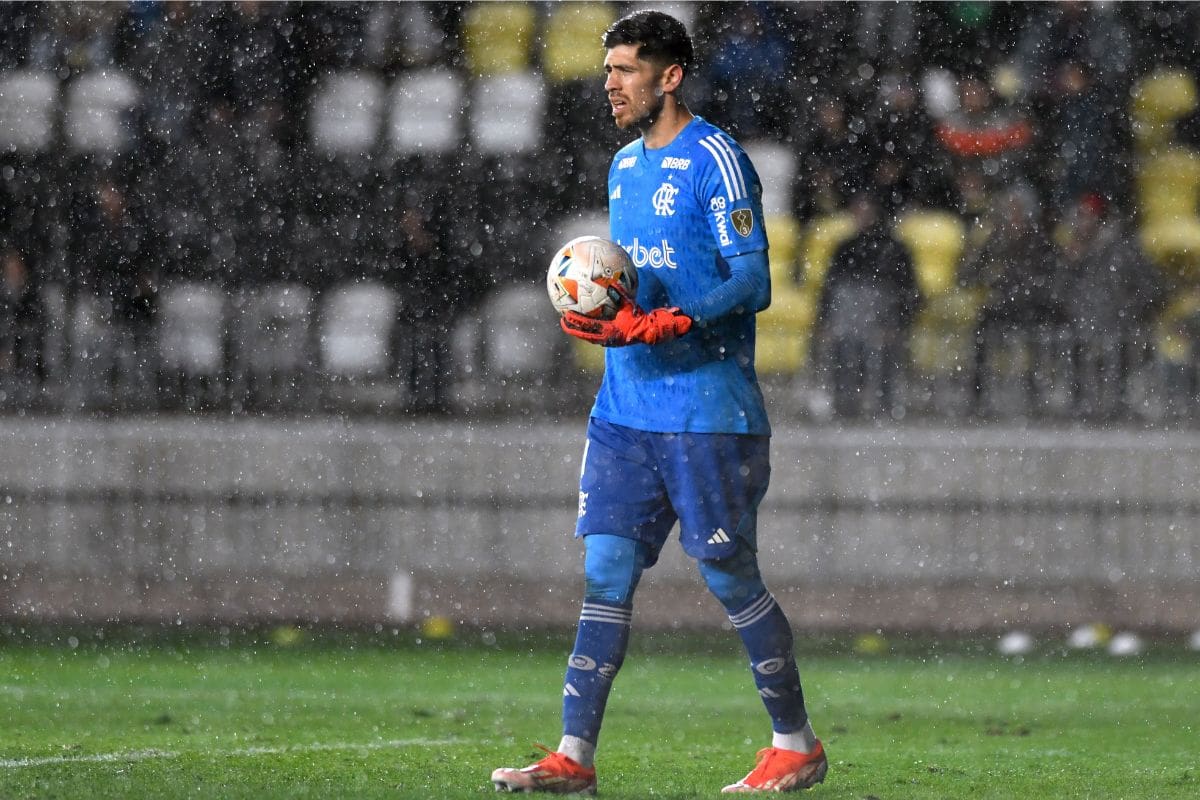 Agustín Rossi, ex Deportes Antofagasta, va en camino a convertirse en leyenda del club más popular de Brasil. Foto: Agencia Aton.