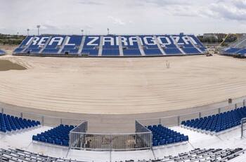 VIDEO | Increíble: demolieron mítico estadio europeo y lo reemplazaron con un recinto mecano