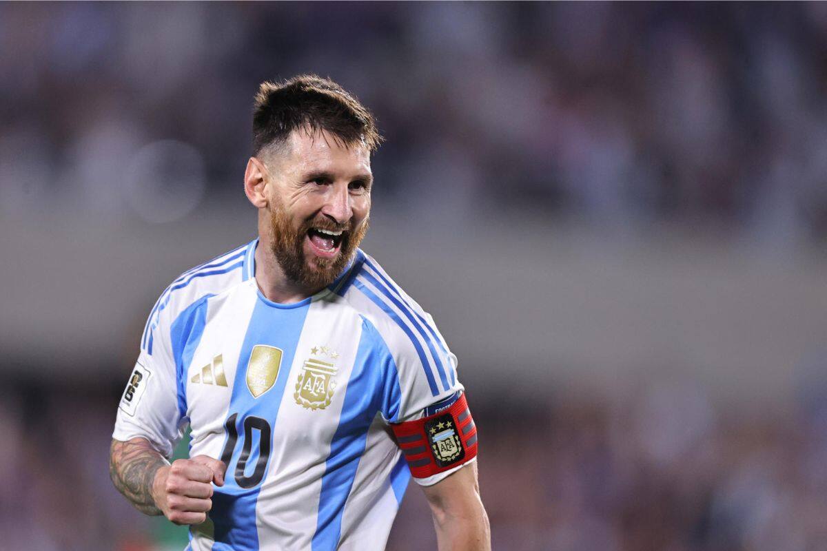En España recordaron a 25 futbolistas que en algún minuto compararon con Messi Foto: EFE.