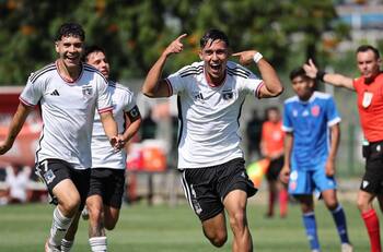 Colo Colo y la UC arrasaron con la U en el fútbol formativo