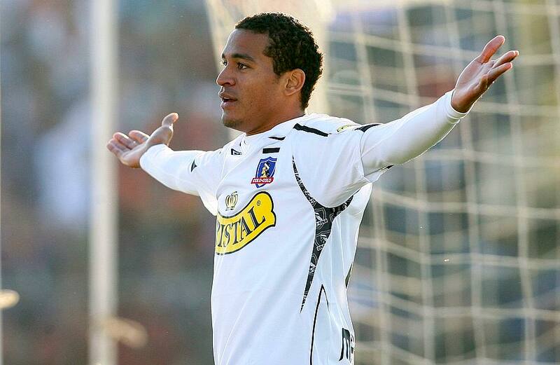 FUTBOL, O HIGGINS/COLO COLO
DECIMA FECHA, CAMPEONATO CLAUSURA 2008.
MACNELLY TORRES CELEBRA TRAS MARCAR EL TRES A CERO PARA COLO COLO.
24/08/2008
SANTIAGO, CHILE.
ANDRES PINA/PHOTOSPORT