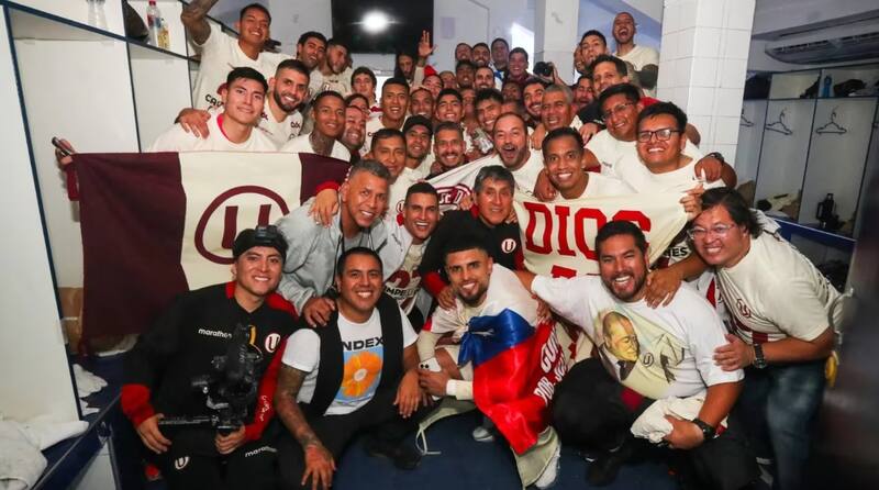 Universitario de Deportes de Jorge Fossati tras salir campeón en el fútbol peruano.