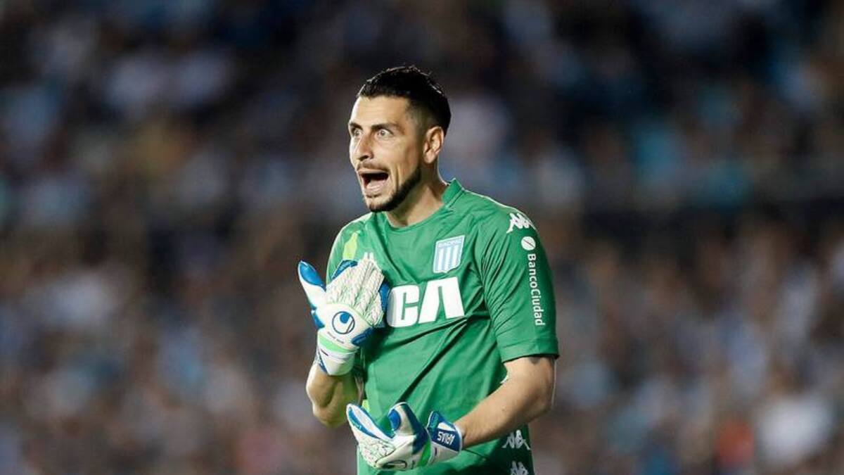 Gabriel Arias en modo gladiador: no afloja en Racing Club y pide jugar pese a estar lesionado