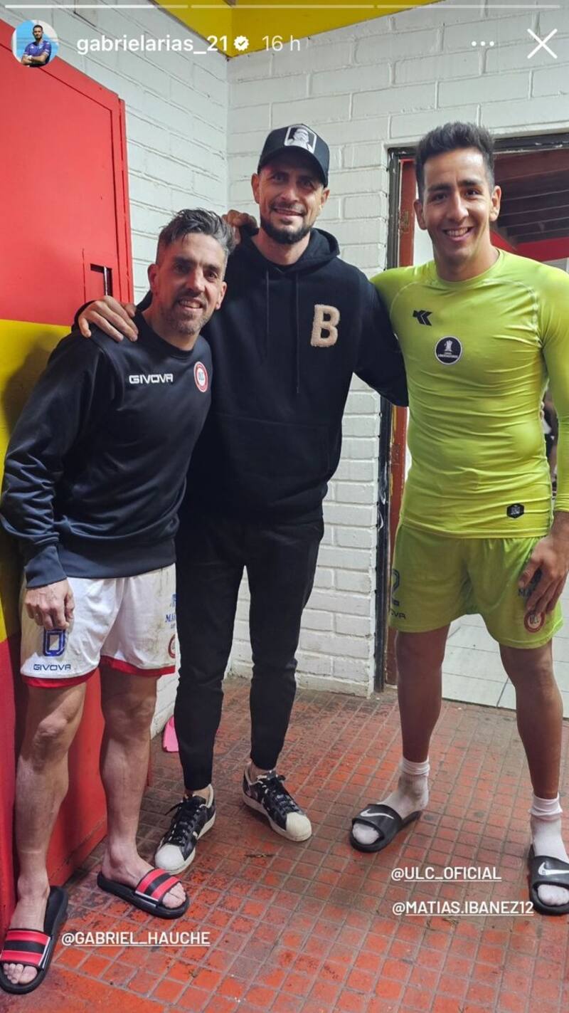 Gabriel Arias visitó el plantel de Unión La Calera