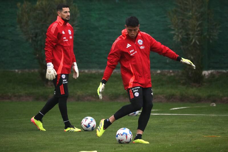 visitó al plantel de Unión La Calera