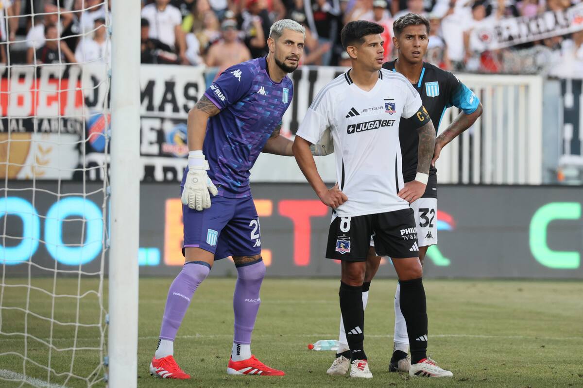 El portero versus Colo Colo. Foto: Agencia Aton