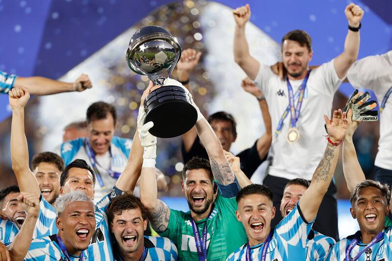 quiere retirarse en Racing.