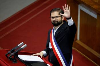 Cuenta Pública del Presidente Boric duró 3 horas y 1/2: Estas son las 5 más extensas desde el retorno a la democracia