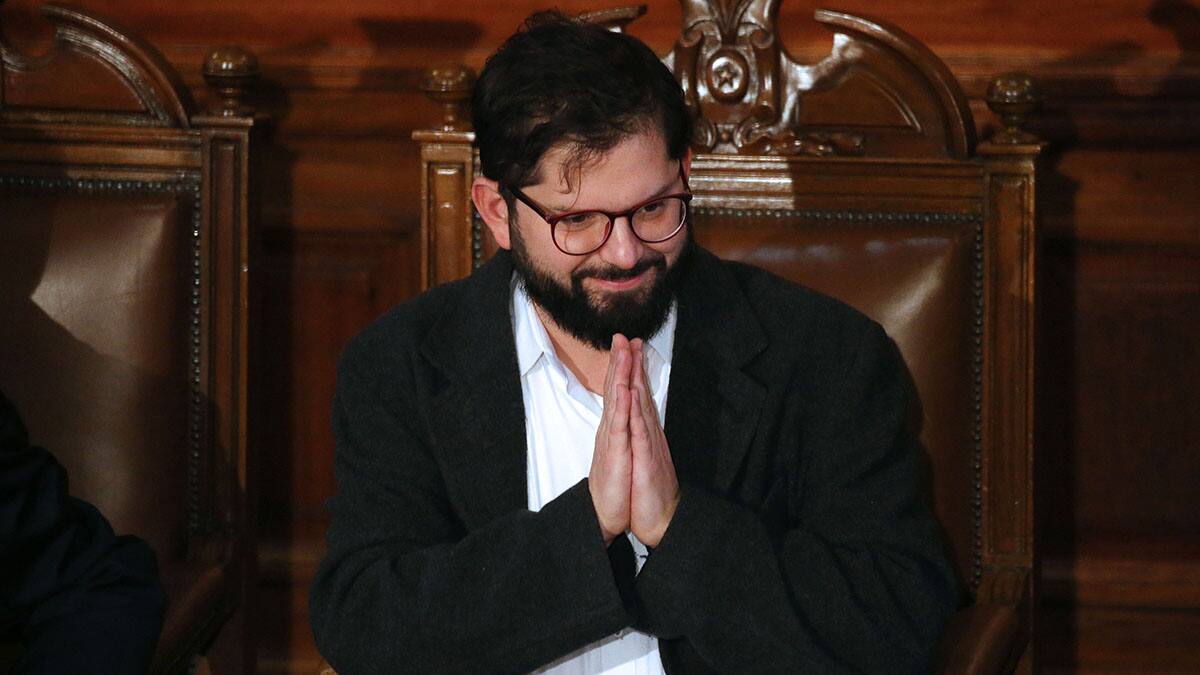 La contundente respuesta de la UDI a la broma de Boric sobre el partido y el ChatGPT: “Abandone su obsesión”