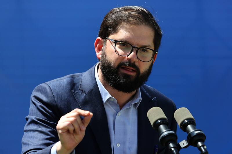 Gabriel Boric se pronunció durante casi una hora sobre el Caso Monsalve.