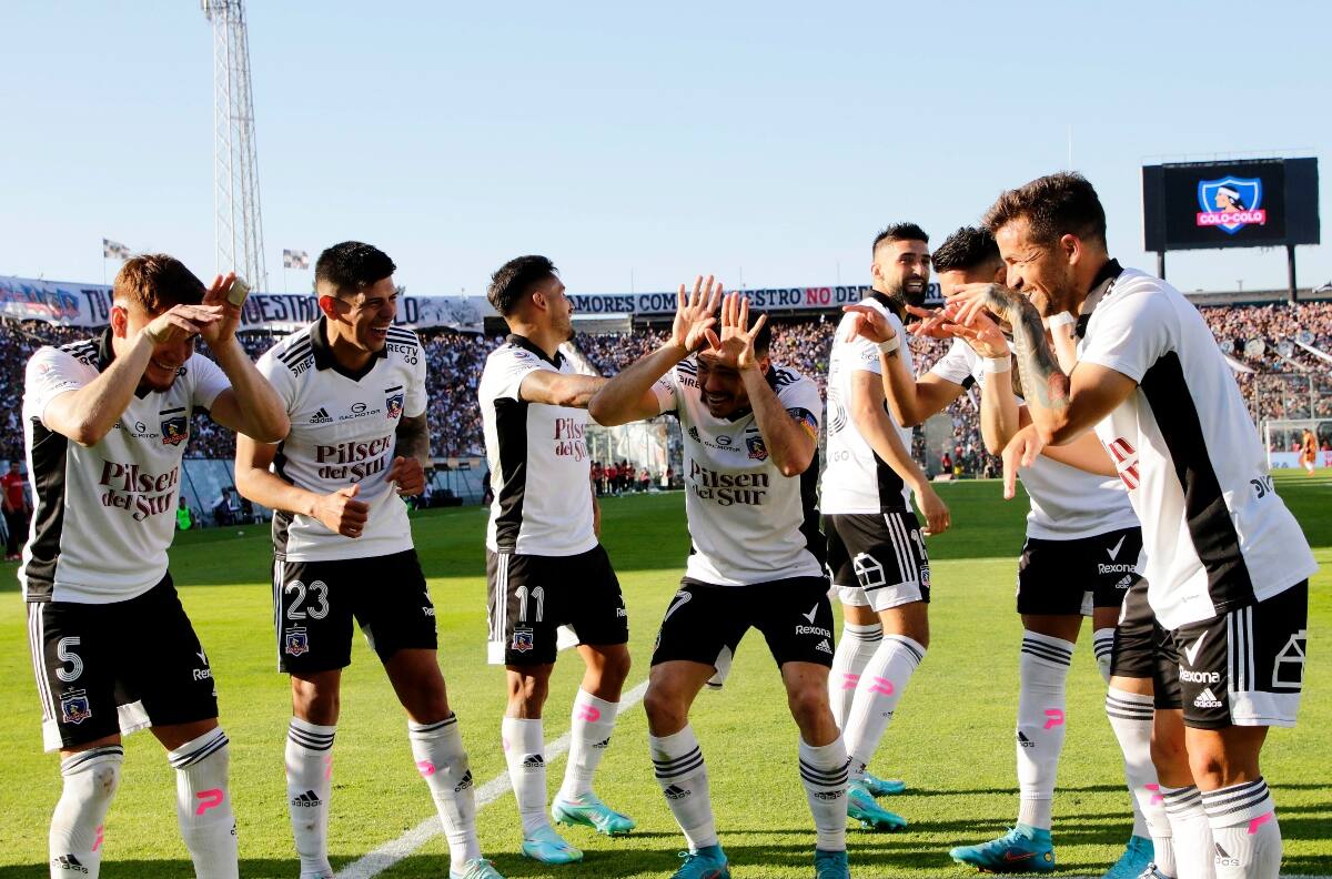 “La gente en Colo Colo me quiere, pero no depende de mí volver; no le cierro las puertas a la U o la UC”