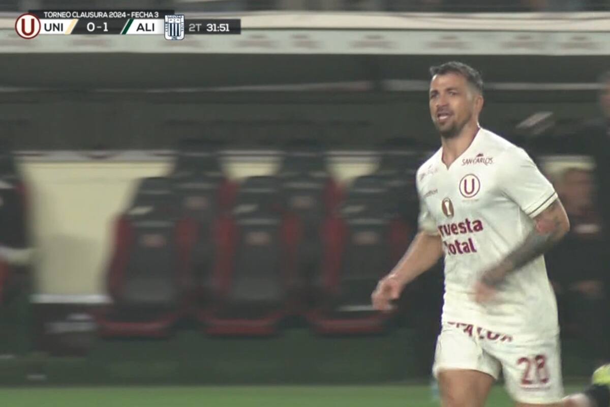 debutó en la victoria frente a Alianza Lima en el clásico de Perú.