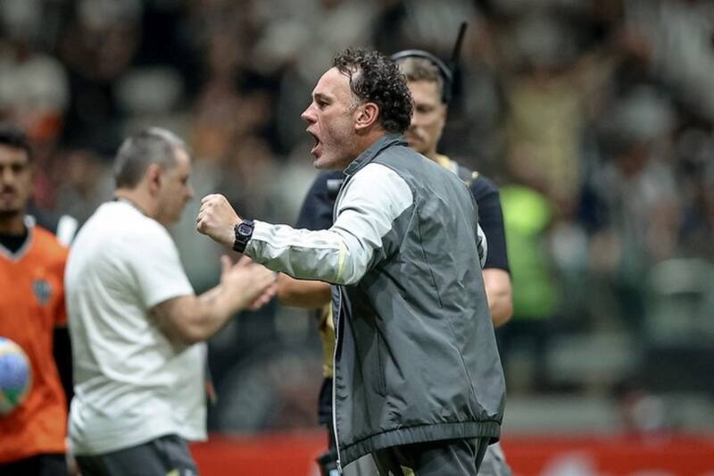 , entrenador del Atlético Mineiro.