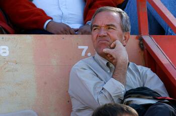 Vendió acciones de Colo Colo teniendo información privilegiada: arriesga ir a la cárcel