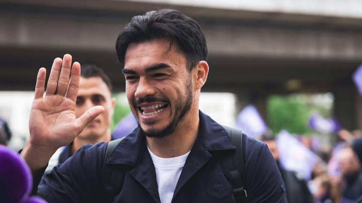 Por esta razón en España comparan a Gabriel Suazo con Thibaut Courtois y el Kun Agüero