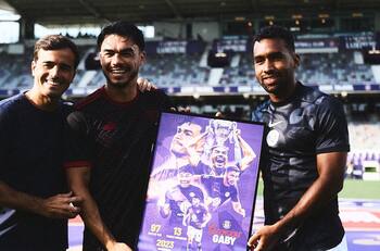 “Gracias, Gaby”: el homenaje del Toulouse a Gabriel Suazo antes de enfrentar a Sevilla