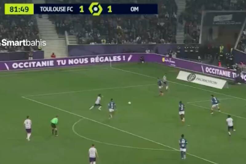 regaló una asistencia frente a Olympique de Marsella.